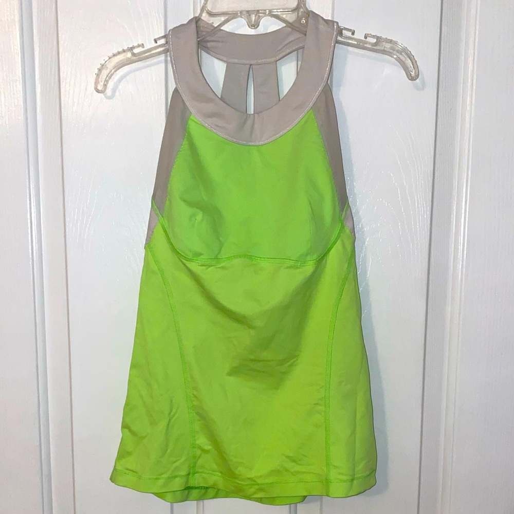 XS Lululemon Tank.